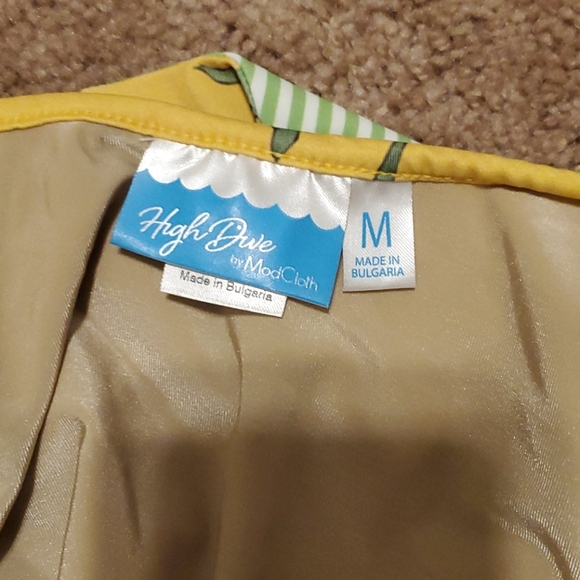 Offbeat Belle Long Sleeve One-Piece Swimsuit - Picture 9 of 9